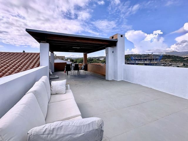 3 chambre Villa/Maison à vendre à Estepona - 599 000 € (Ref: 10097846)