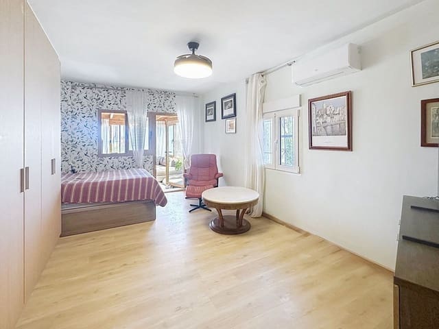 3 chambre Villa/Maison à vendre à Estepona - 599 000 € (Ref: 10097846)
