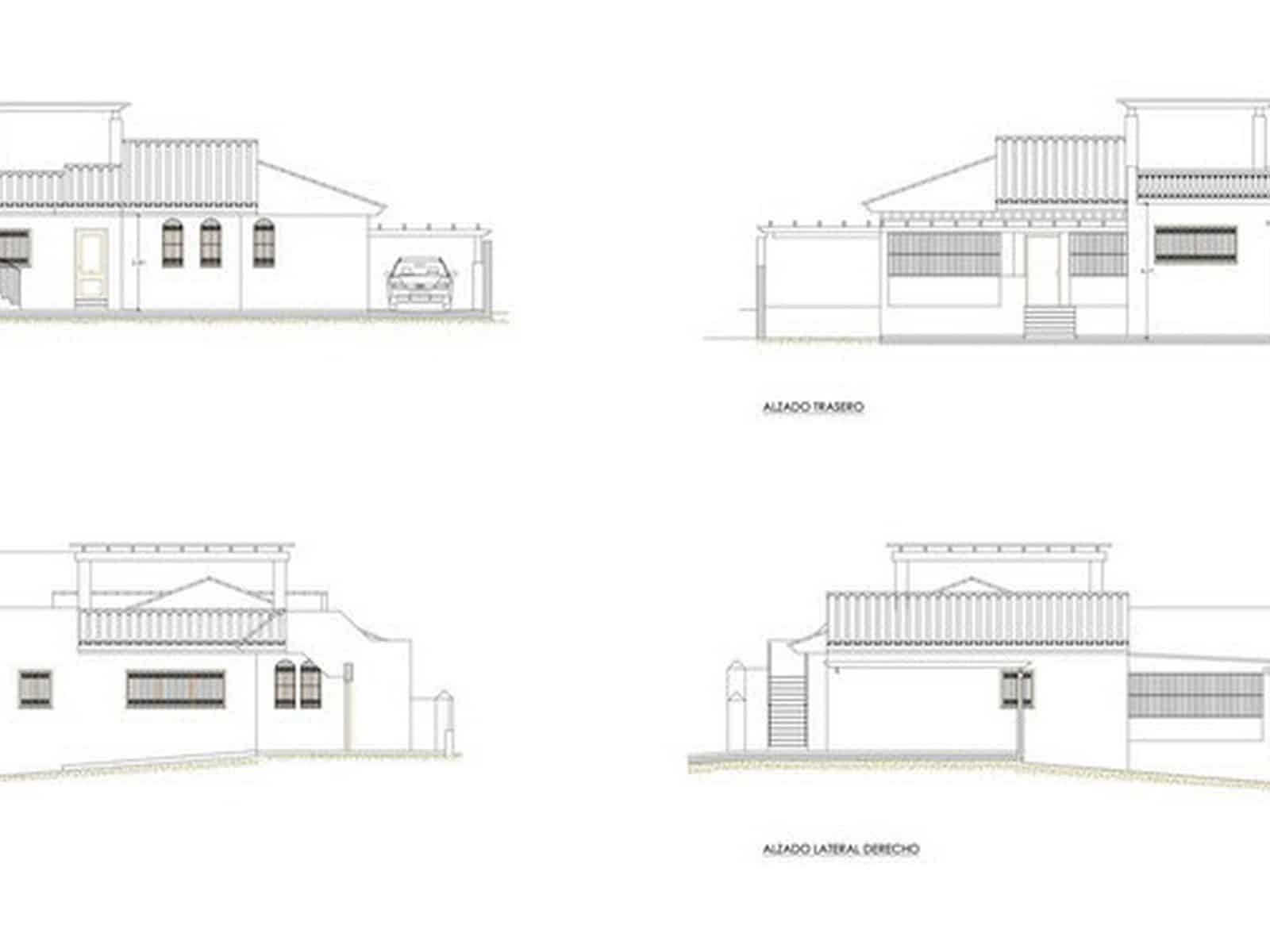 Chalet de 3 habitaciones en Estepona en venta - 599.000 € (Ref: 10097846)