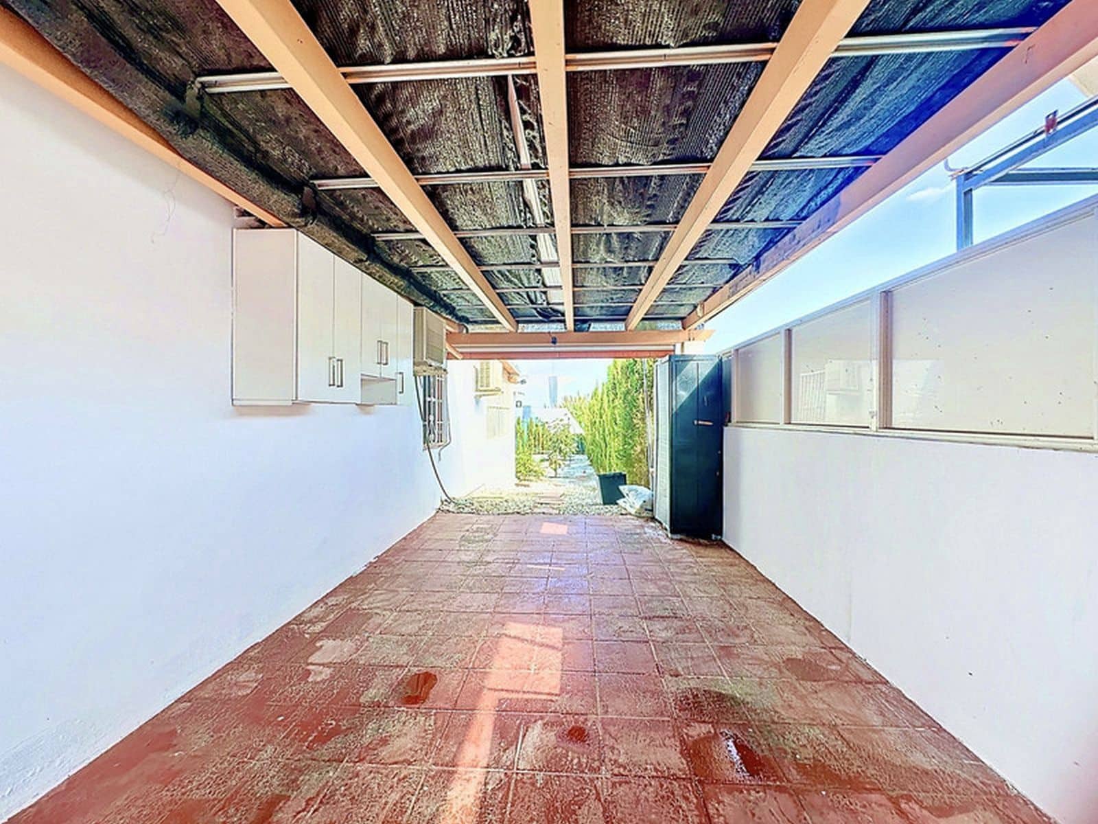 Chalet de 3 habitaciones en Estepona en venta - 599.000 € (Ref: 10097846)