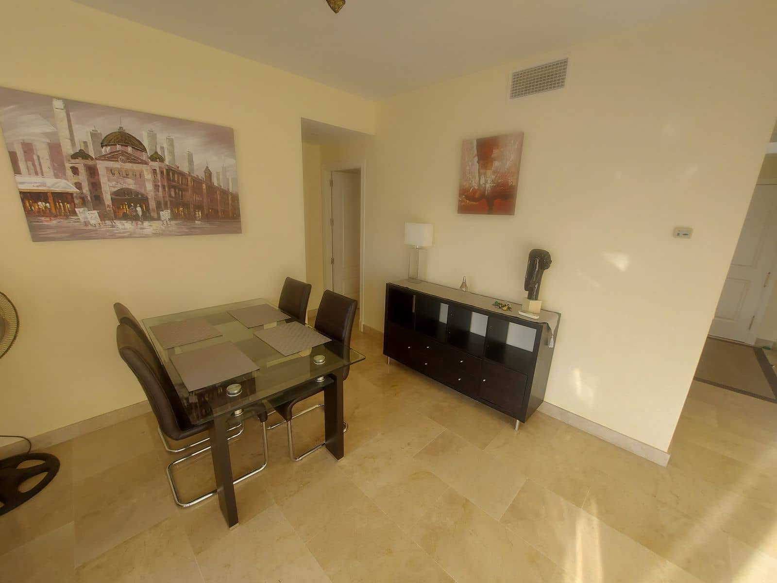 2 makuuhuone Kattohuoneisto myytävänä paikassa La Duquesa / Puerto de la Duquesa - 255 000 € (Ref: 10097847)