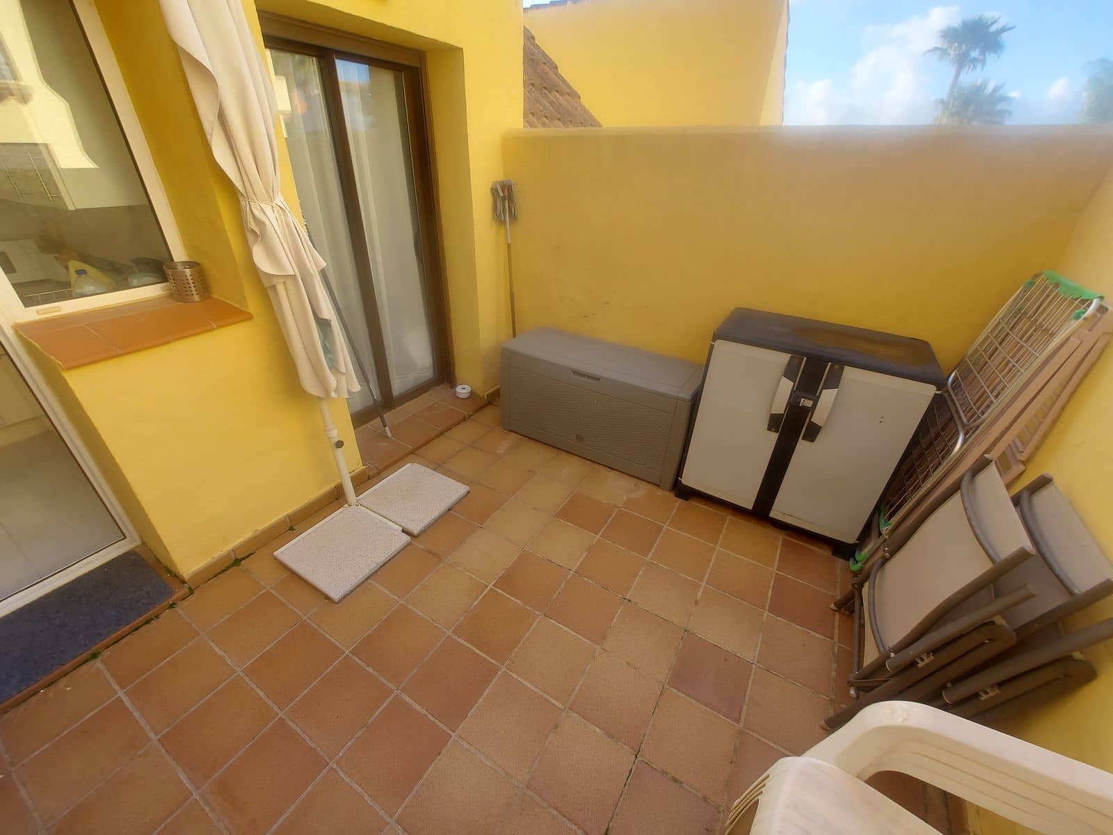 2 makuuhuone Kattohuoneisto myytävänä paikassa La Duquesa / Puerto de la Duquesa - 255 000 € (Ref: 10097847)