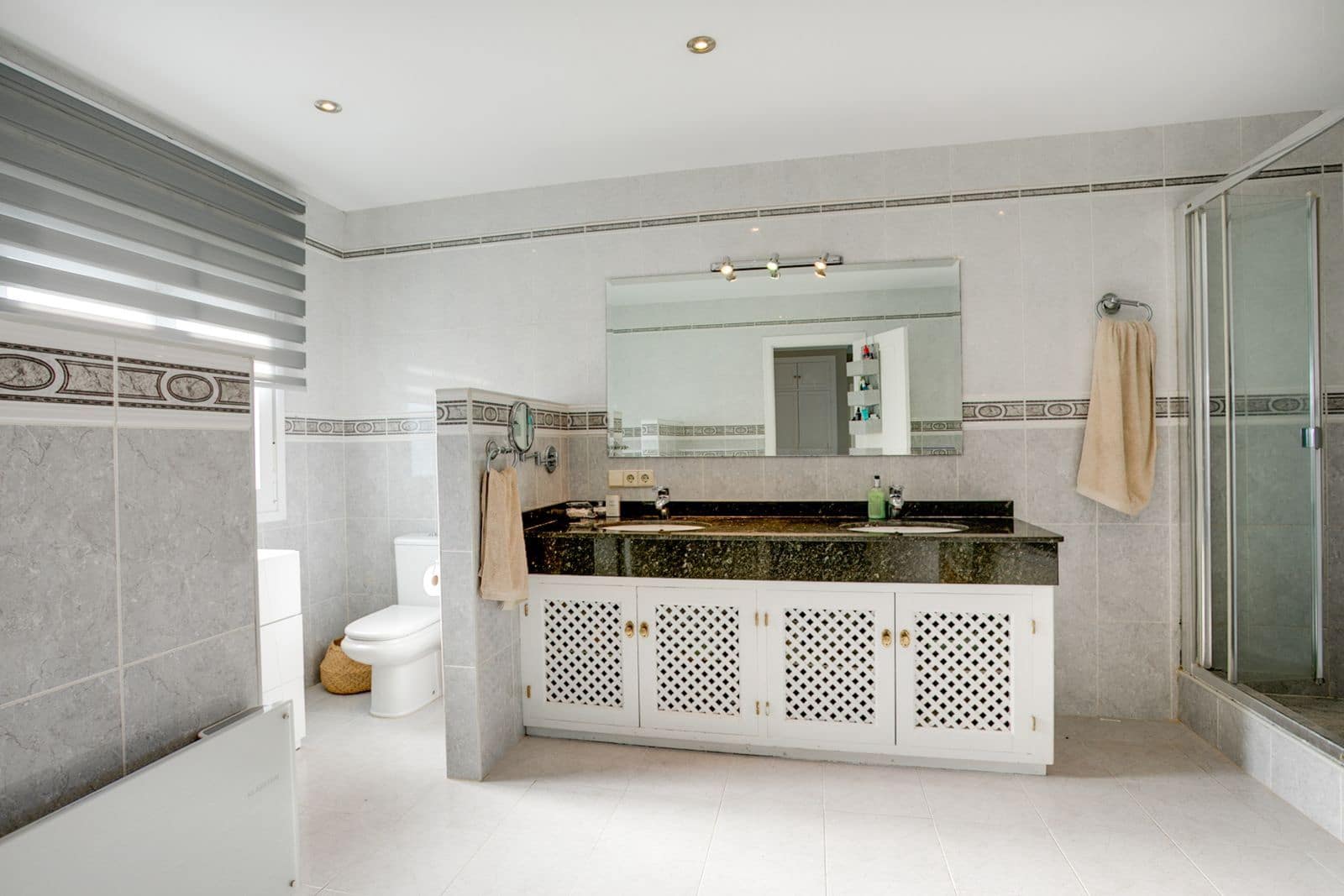 3 soverom Villa til salgs i El Paraiso - € 1 500 000 (Ref: 10097855)