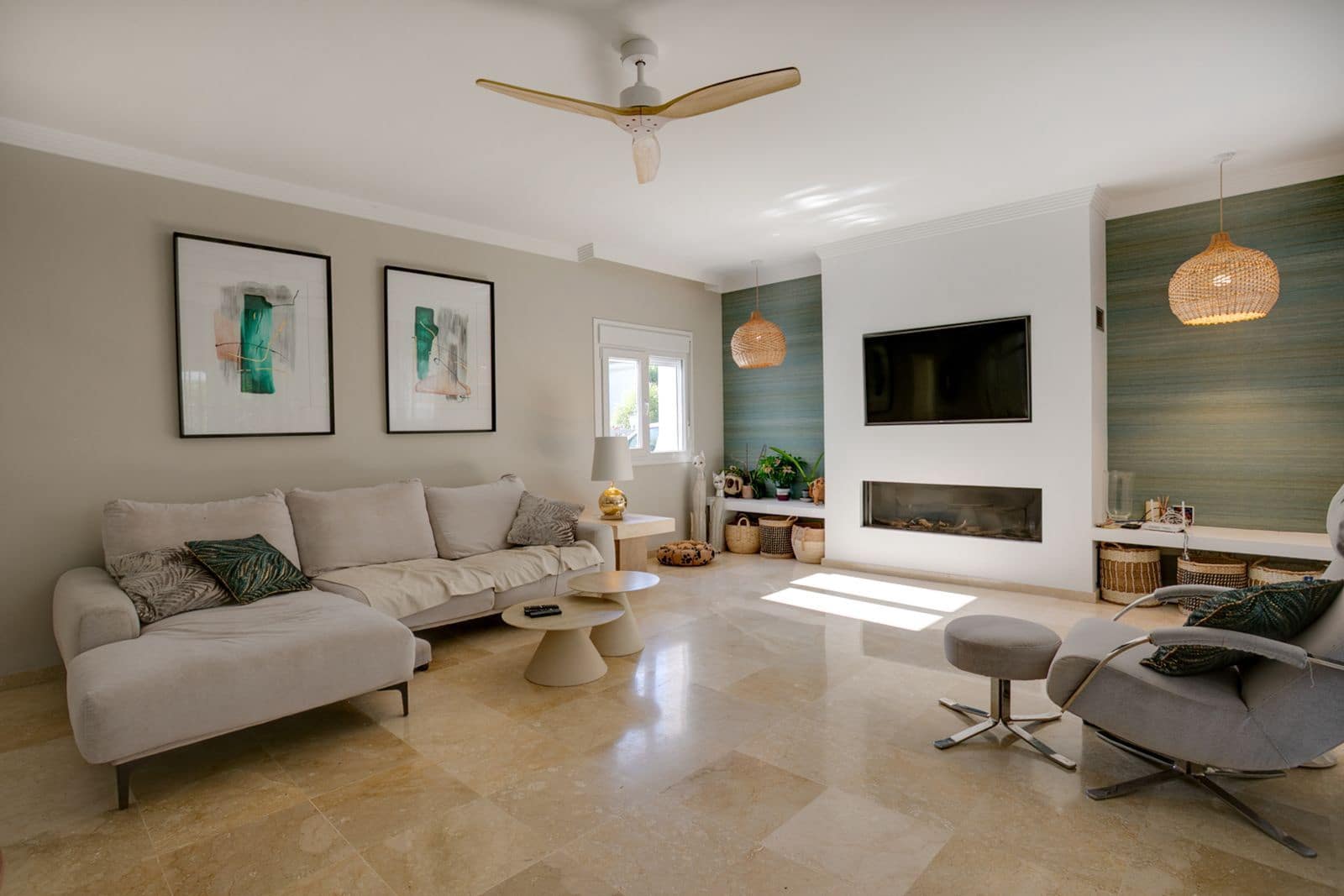 3 soverom Villa til salgs i El Paraiso - € 1 500 000 (Ref: 10097855)