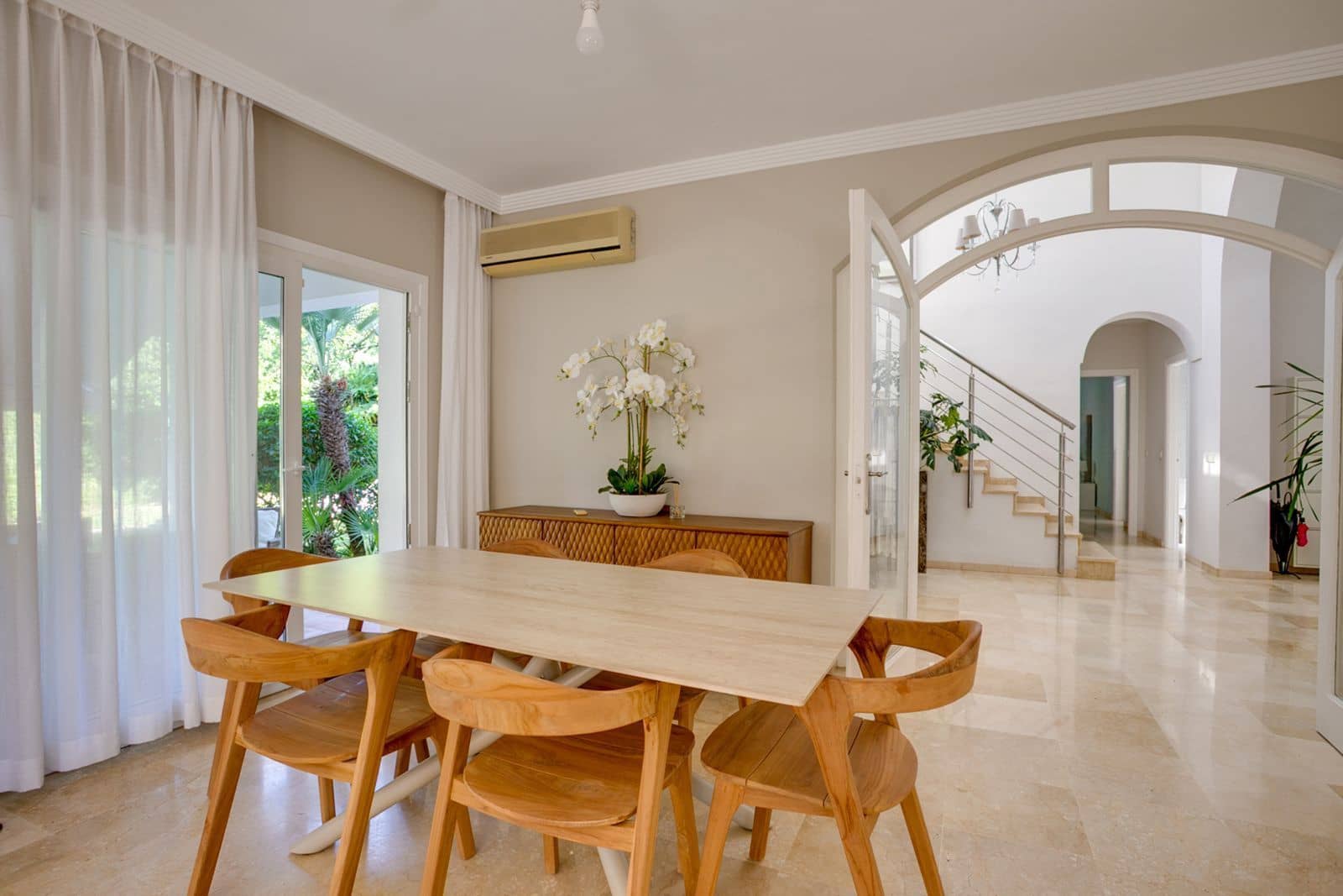 3 soverom Villa til salgs i El Paraiso - € 1 500 000 (Ref: 10097855)
