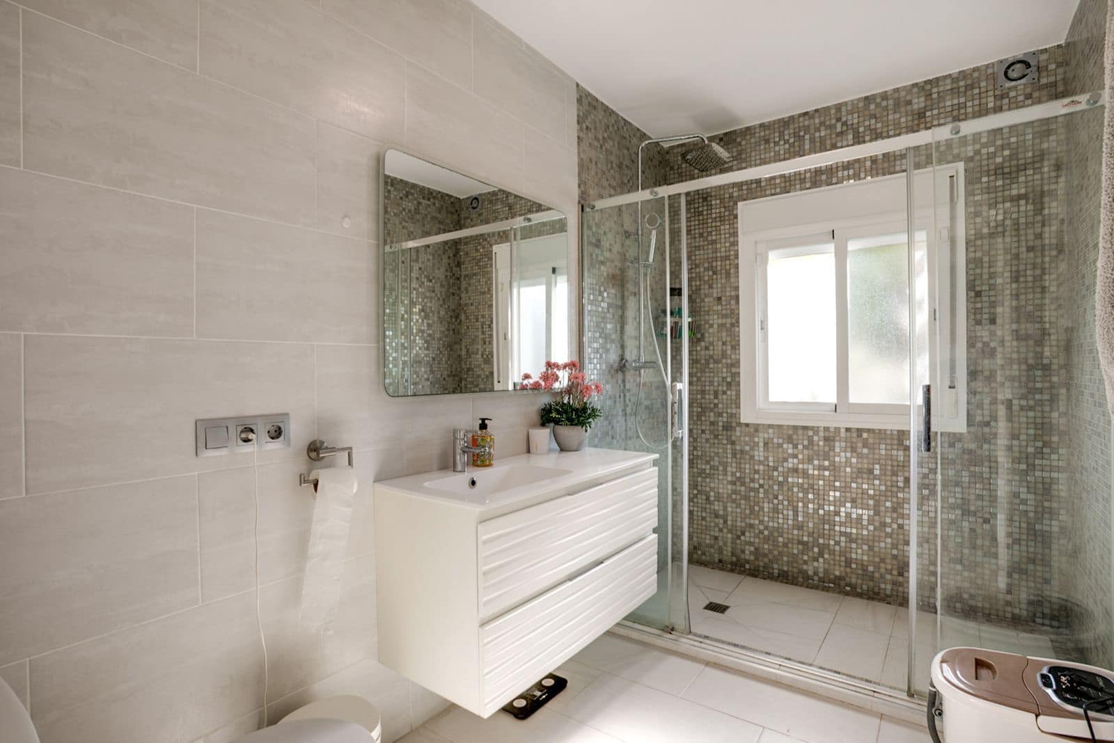 3 soverom Villa til salgs i El Paraiso - € 1 500 000 (Ref: 10097855)
