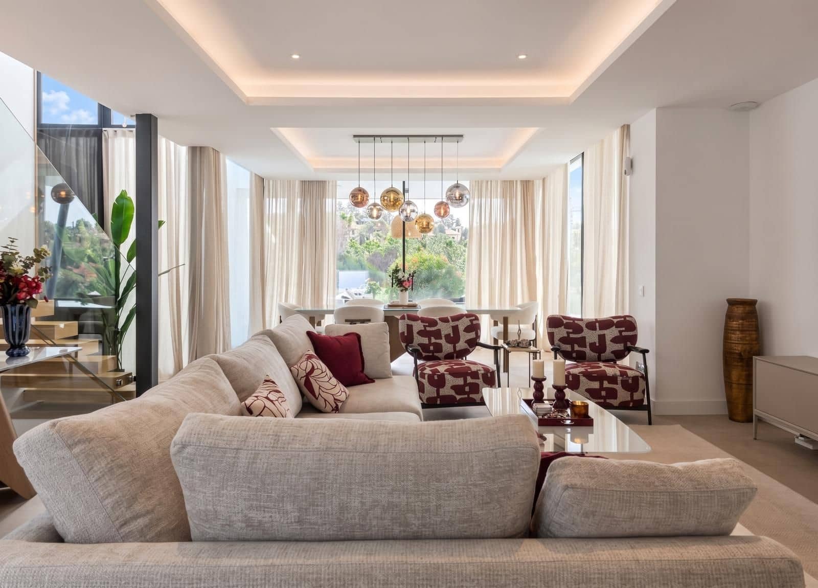 4 soveværelse Villa til salg i El Paraiso - € 1.800.000 (Ref: 10097856)