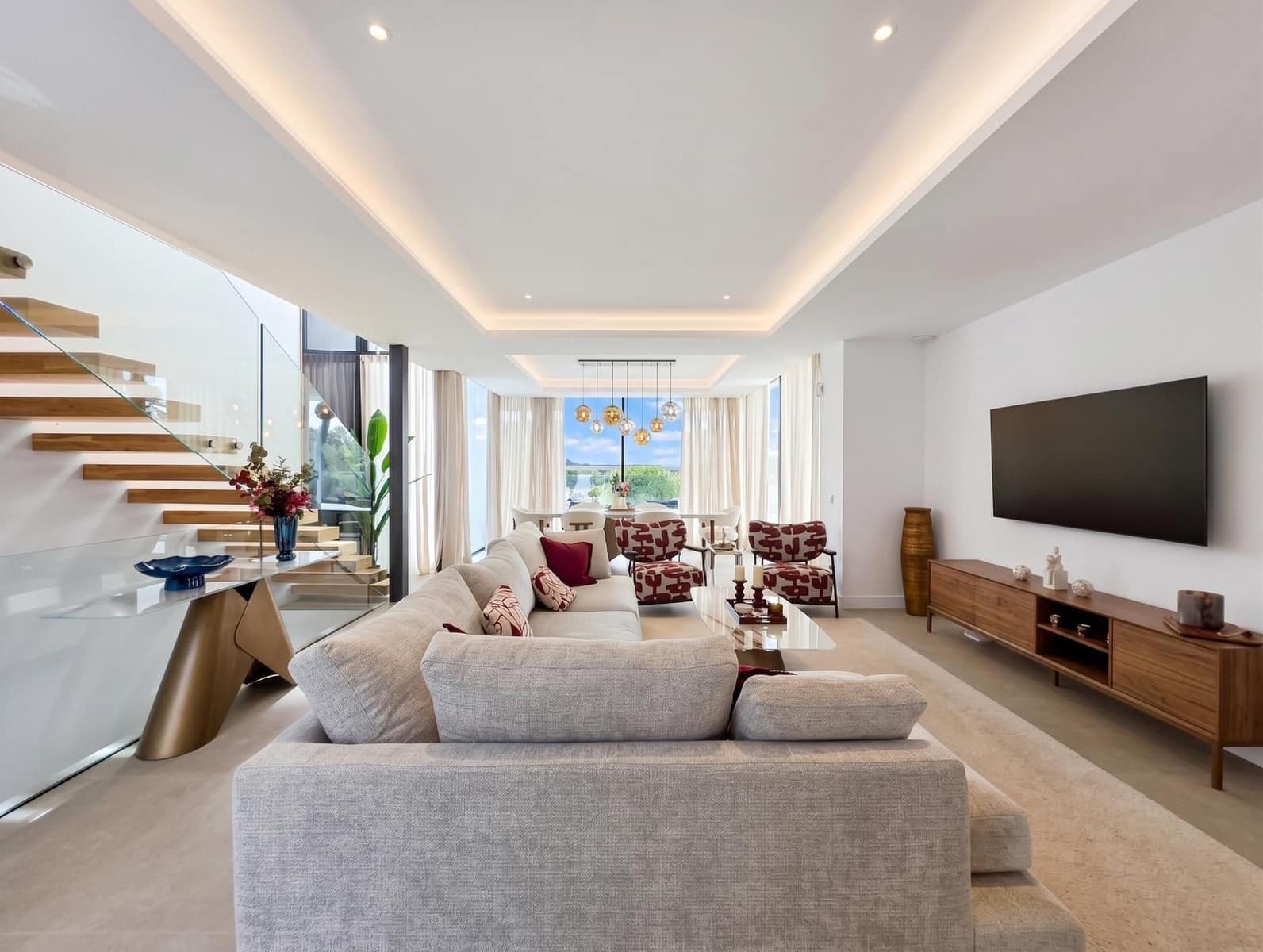 4 soveværelse Villa til salg i El Paraiso - € 1.800.000 (Ref: 10097856)