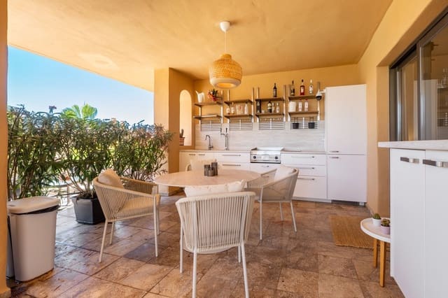 2 slaapkamer Appartement te koop in Benahavís - € 650.000 (Ref: 10097860)