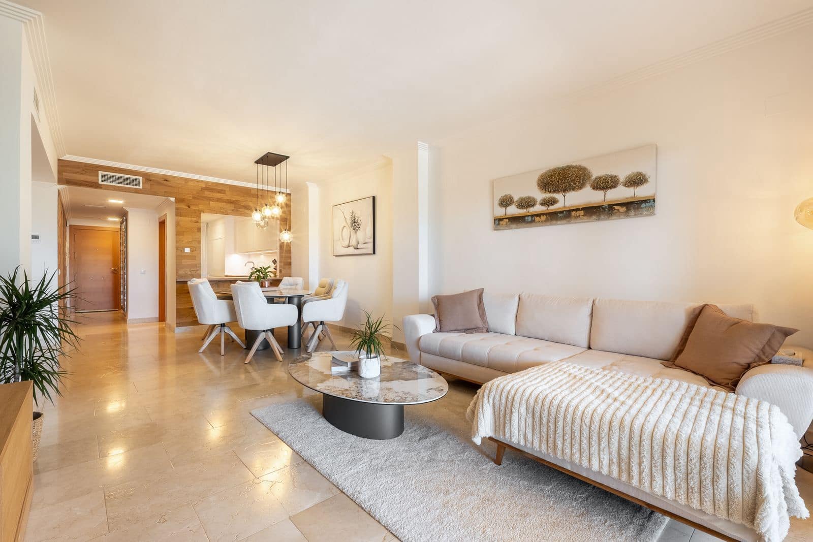2 sovrum Lägenhet till salu i Benahavis - 650 000 € (Ref: 10097860)