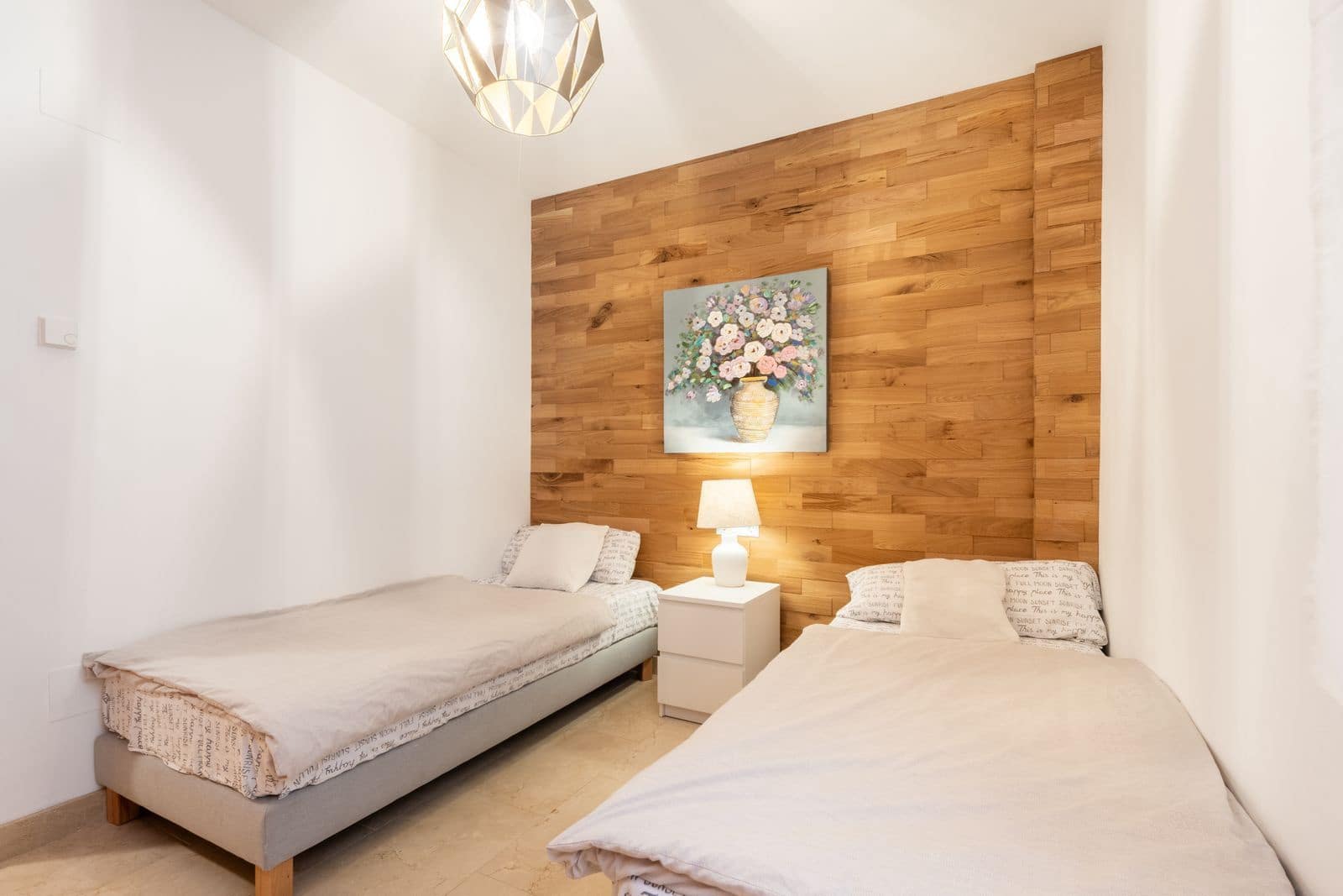 2 sovrum Lägenhet till salu i Benahavis - 650 000 € (Ref: 10097860)
