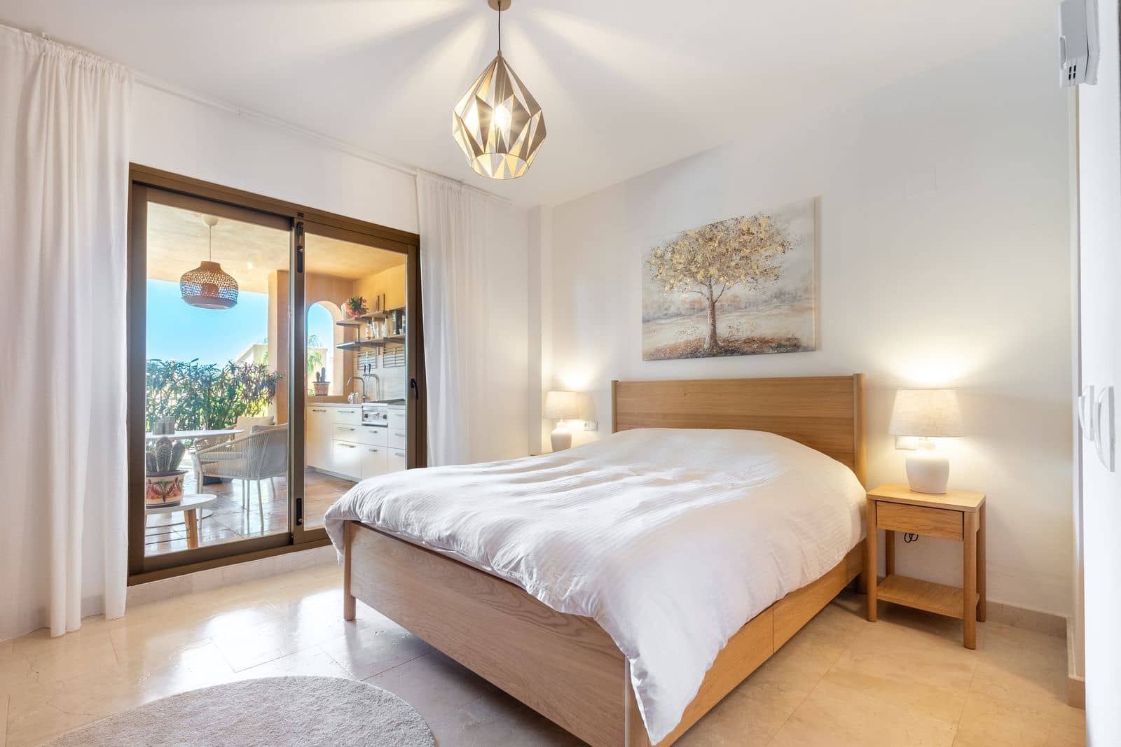 2 sovrum Lägenhet till salu i Benahavis - 650 000 € (Ref: 10097860)