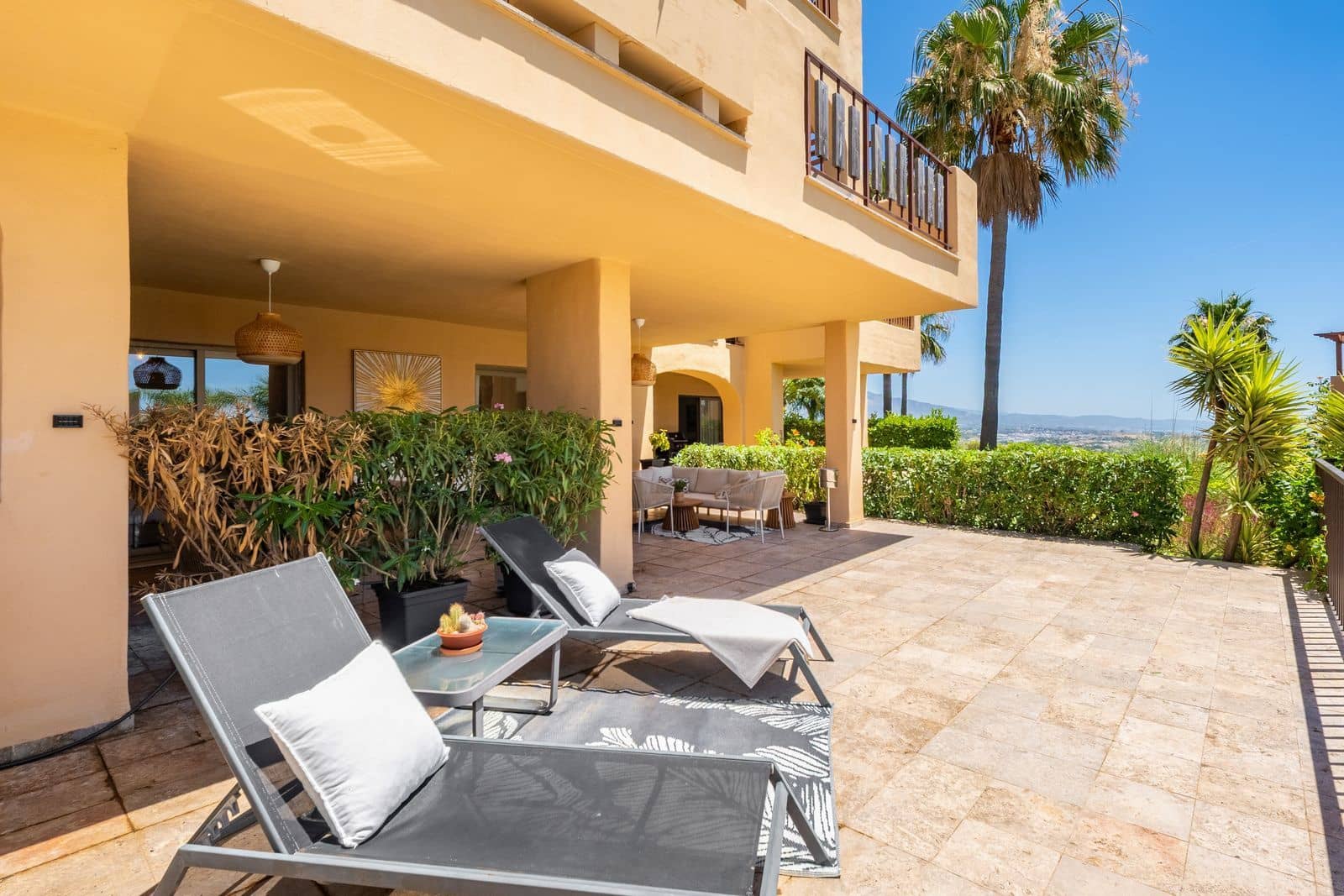2 sovrum Lägenhet till salu i Benahavis - 650 000 € (Ref: 10097860)
