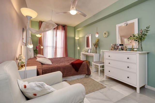 3 soverom Leilighet til salgs i Nueva Andalucia, Marbella - € 595 000 (Ref: 10097871)