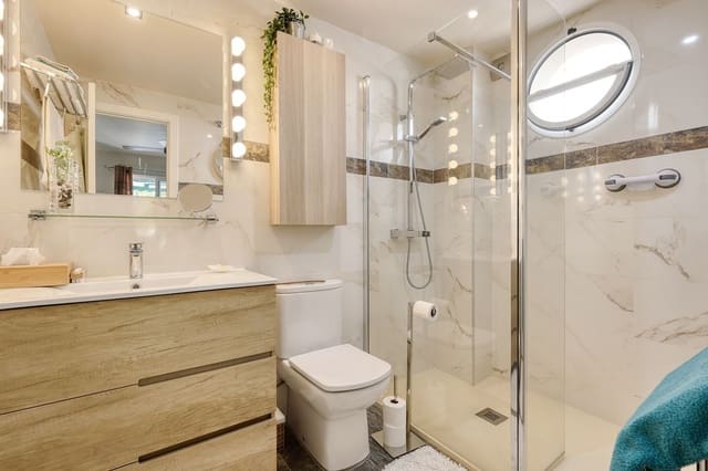 3 soverom Leilighet til salgs i Nueva Andalucia, Marbella - € 595 000 (Ref: 10097871)