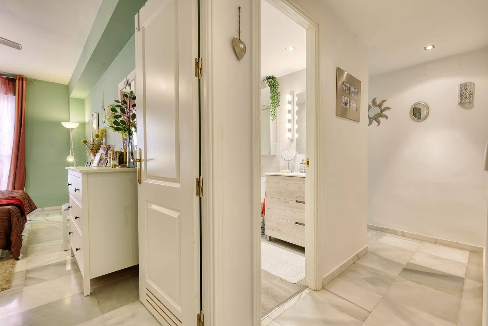 3 soverom Leilighet til salgs i Nueva Andalucia - € 595 000 (Ref: 10097871)
