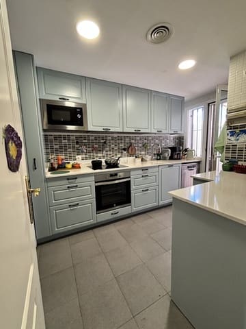 4 chambre Maison de Ville à vendre à Nueva Andalucia, Marbella - 749 000 € (Ref: 10097872)