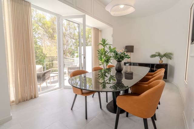 4 sypialnia Willa na sprzedaż w Nueva Andalucia, Marbella - 1 995 000 € (Ref: 10097876)