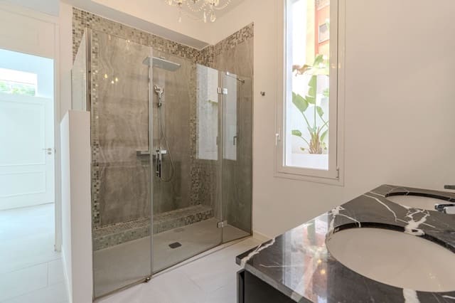 4 sypialnia Willa na sprzedaż w Nueva Andalucia, Marbella - 1 995 000 € (Ref: 10097876)