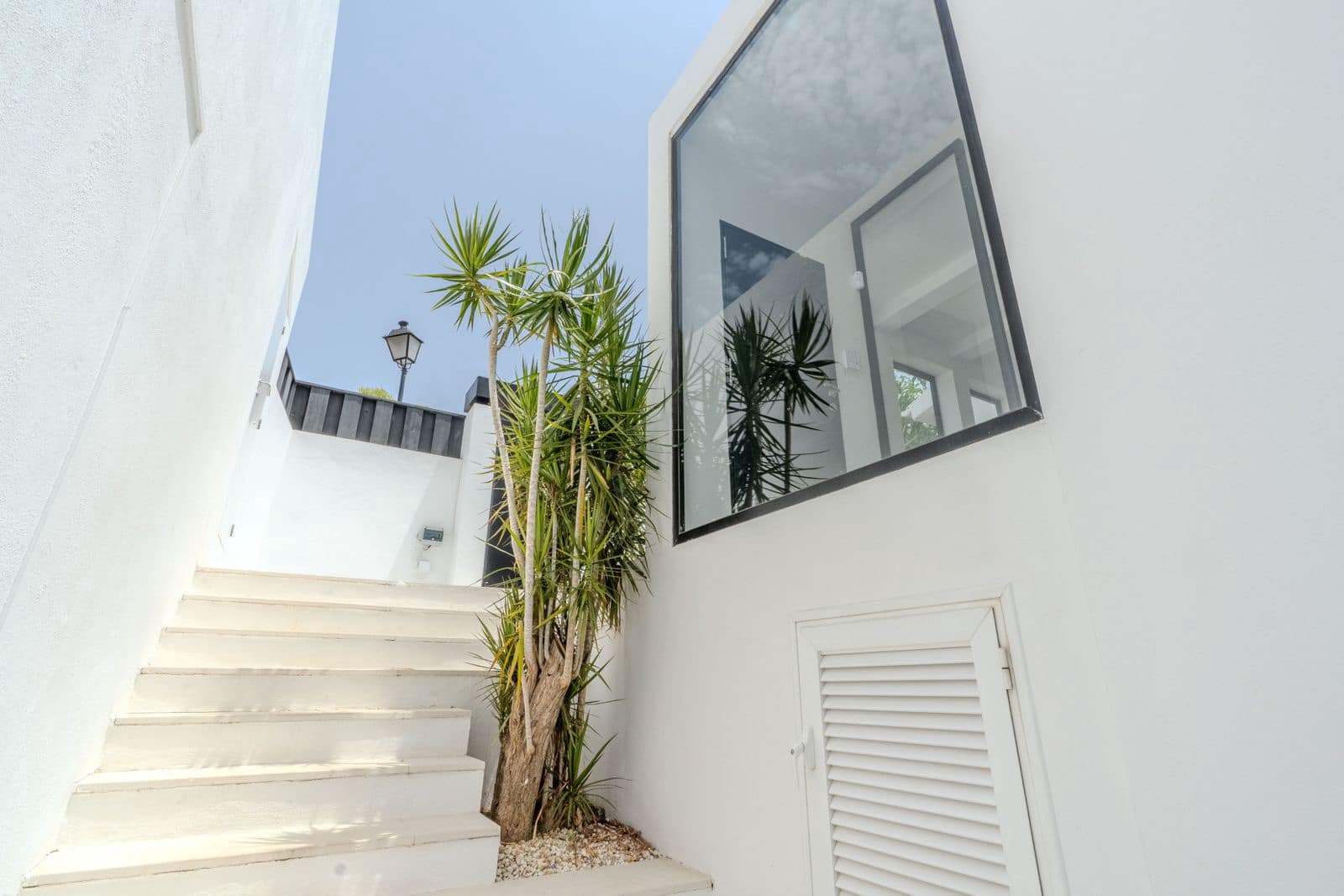4 sypialnia Willa na sprzedaż w Nueva Andalucia - 1 995 000 € (Ref: 10097876)