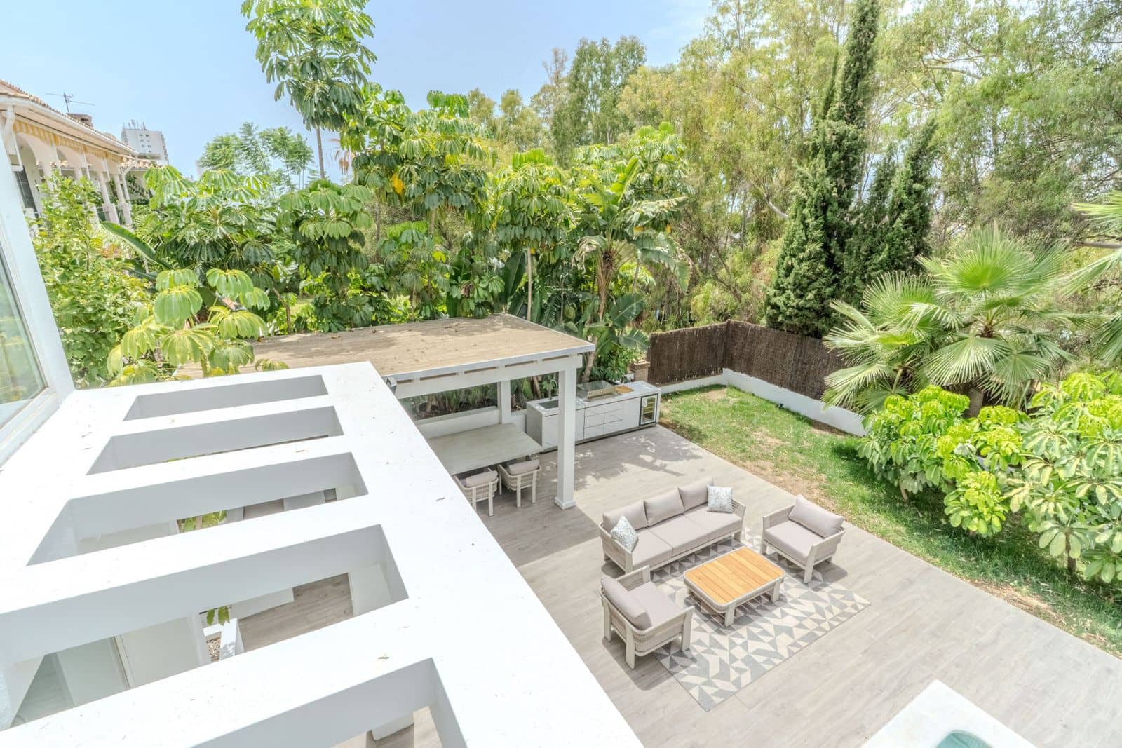 4 sypialnia Willa na sprzedaż w Nueva Andalucia - 1 995 000 € (Ref: 10097876)