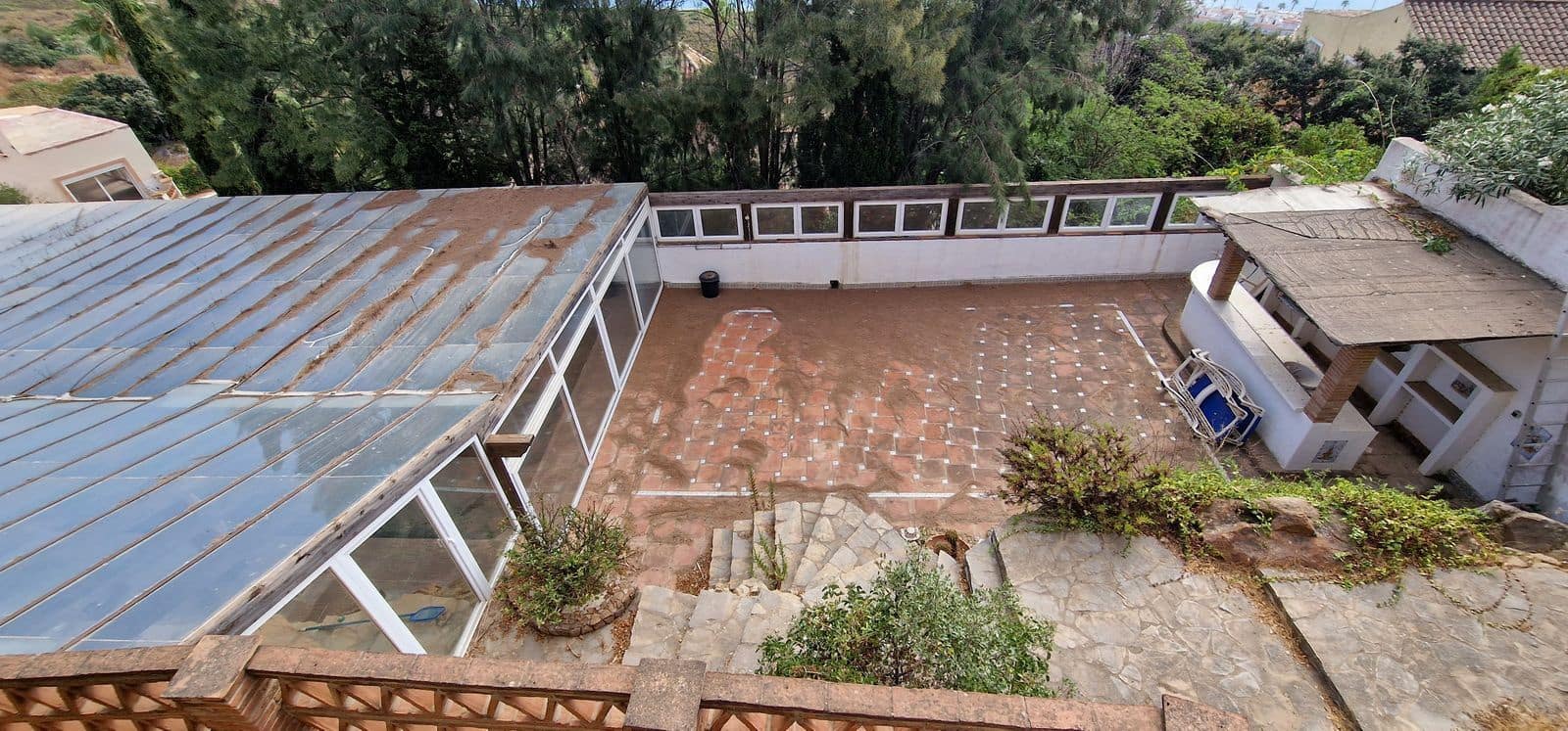 5 makuuhuone Huvila myytävänä paikassa Manilva - 1 400 000 € (Ref: 10097882)