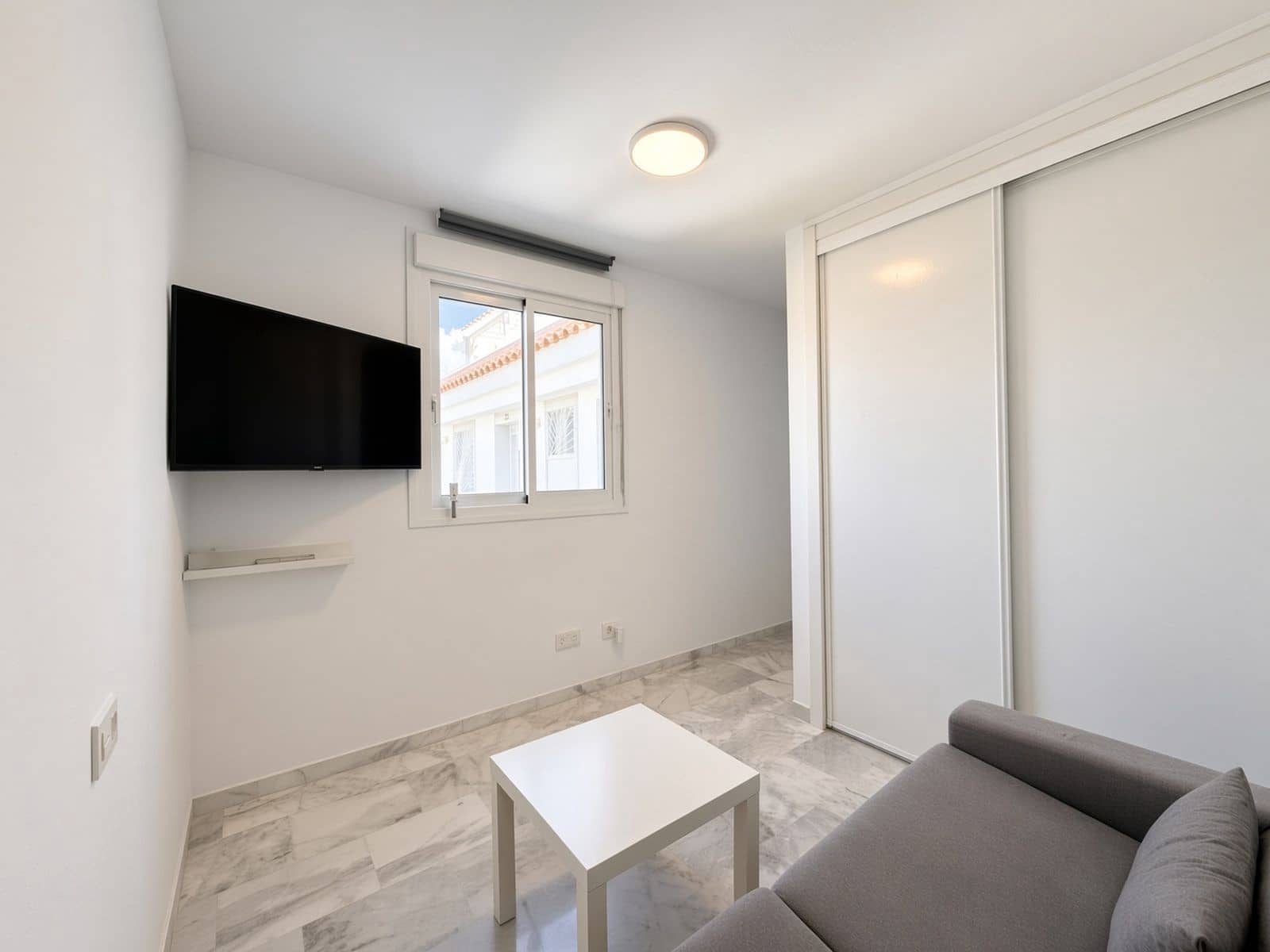 Ático de 3 habitaciones en Casares en venta - 415.000 € (Ref: 10097901)