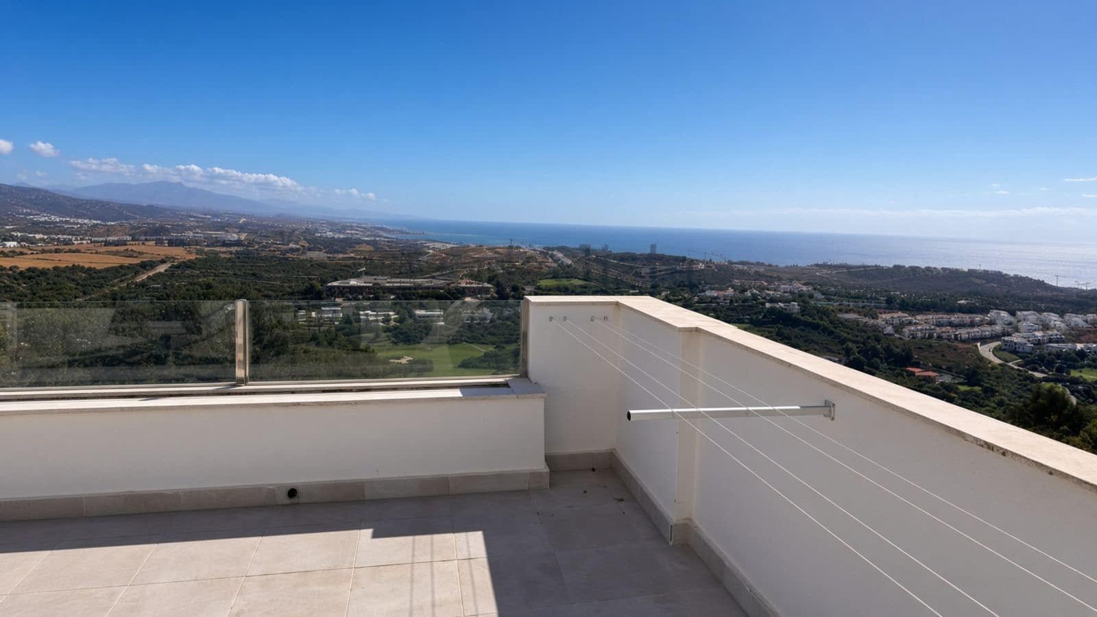Ático de 3 habitaciones en Casares en venta - 415.000 € (Ref: 10097901)