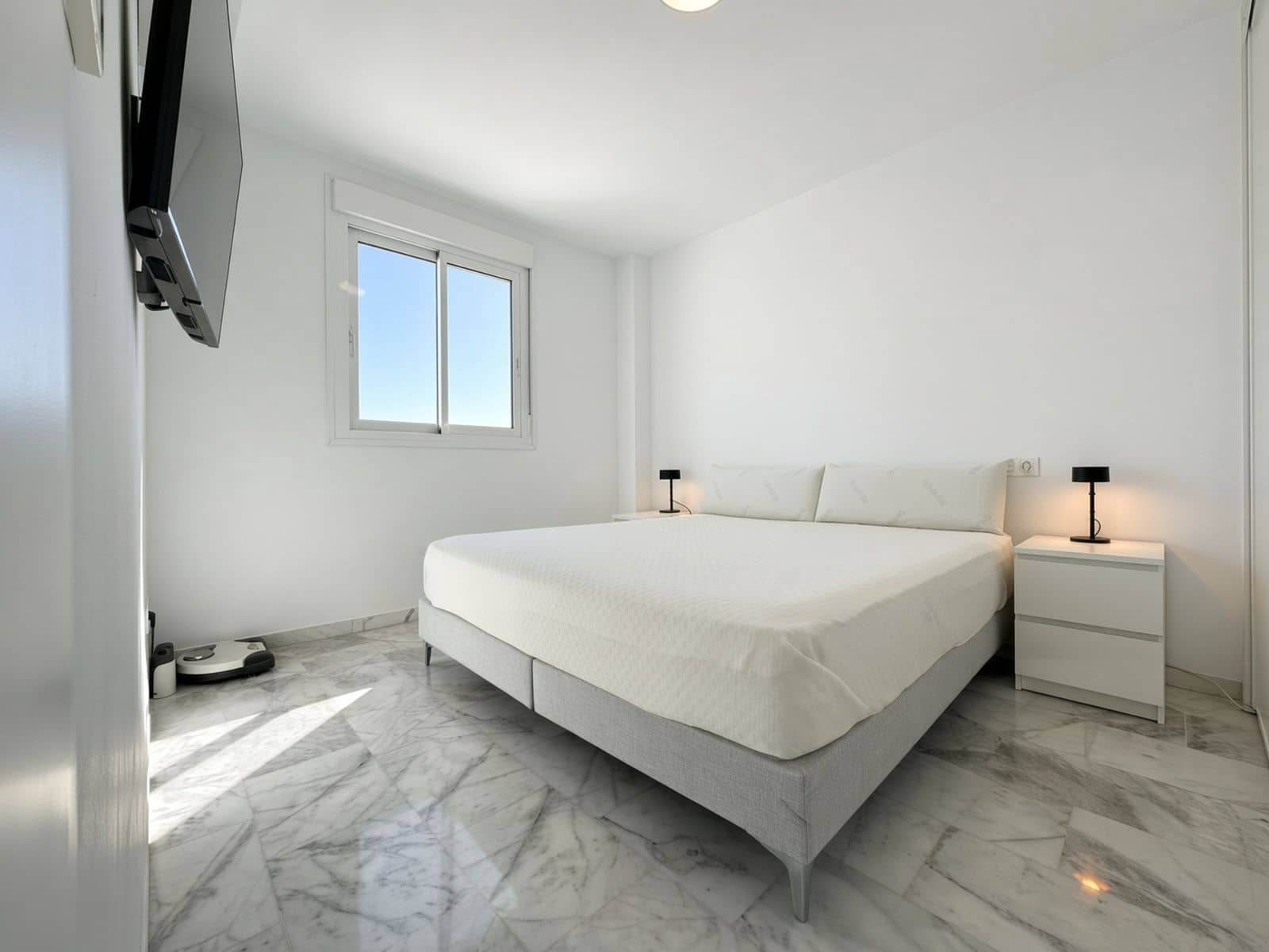 Ático de 3 habitaciones en Casares en venta - 415.000 € (Ref: 10097901)