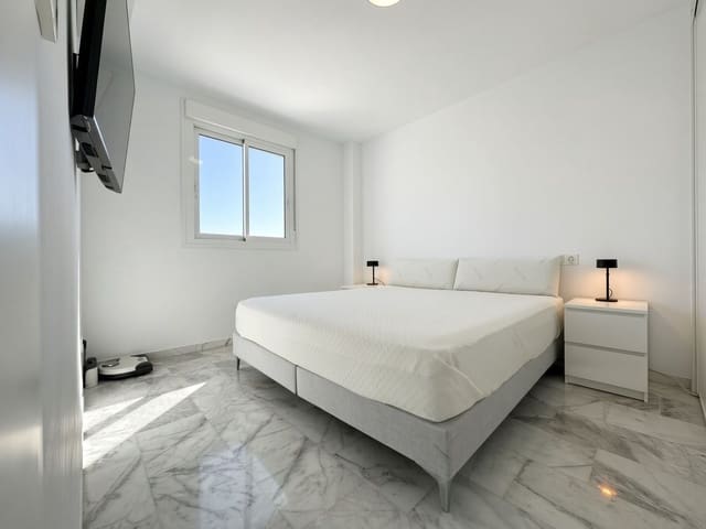 Ático de 3 habitaciones en Casares en venta - 415.000 € (Ref: 10097901)