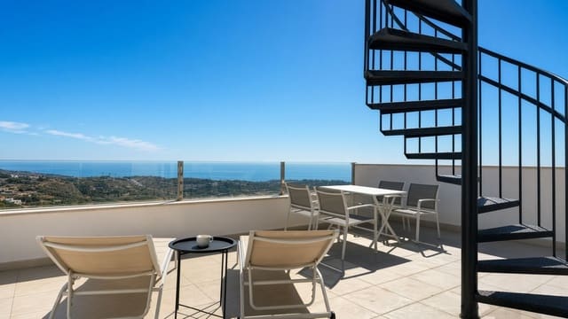 Ático de 3 habitaciones en Casares en venta - 415.000 € (Ref: 10097901)