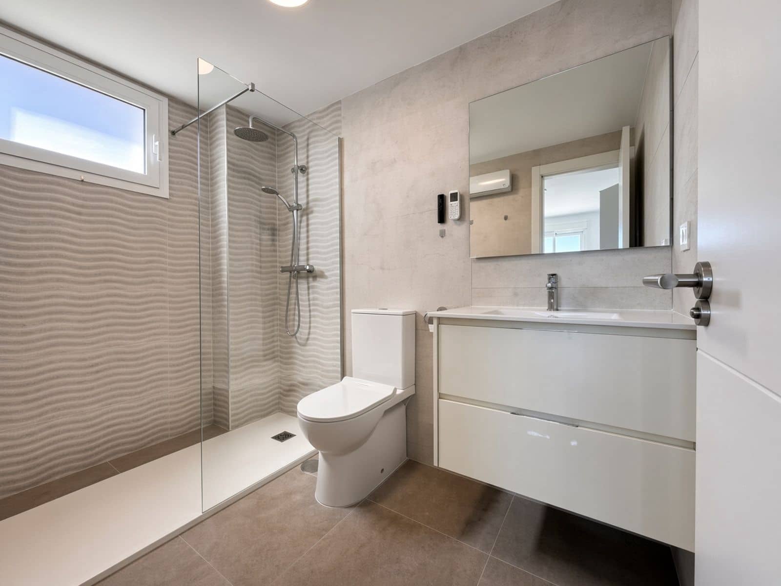 Ático de 3 habitaciones en Casares en venta - 415.000 € (Ref: 10097901)