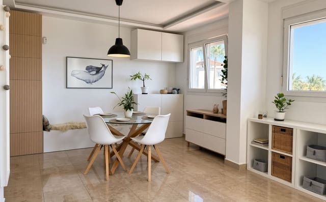 3 soverom Leilighet til salgs i La Duquesa / Puerto de la Duquesa, Manilva - € 320 000 (Ref: 10097904)