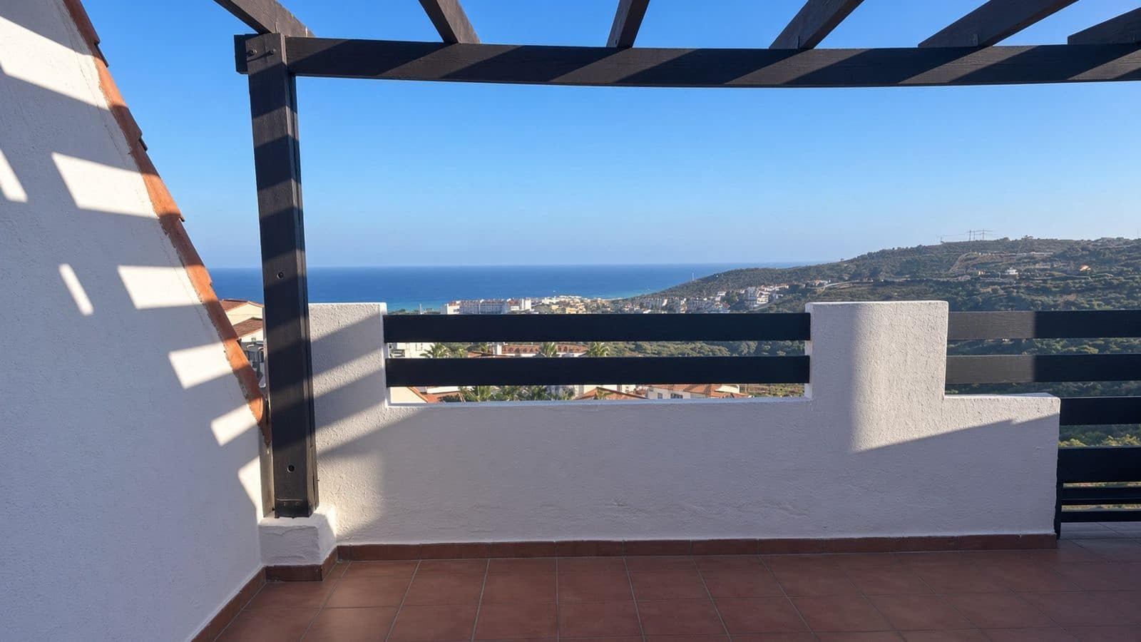 3 soverom Leilighet til salgs i La Duquesa / Puerto de la Duquesa - € 320 000 (Ref: 10097904)