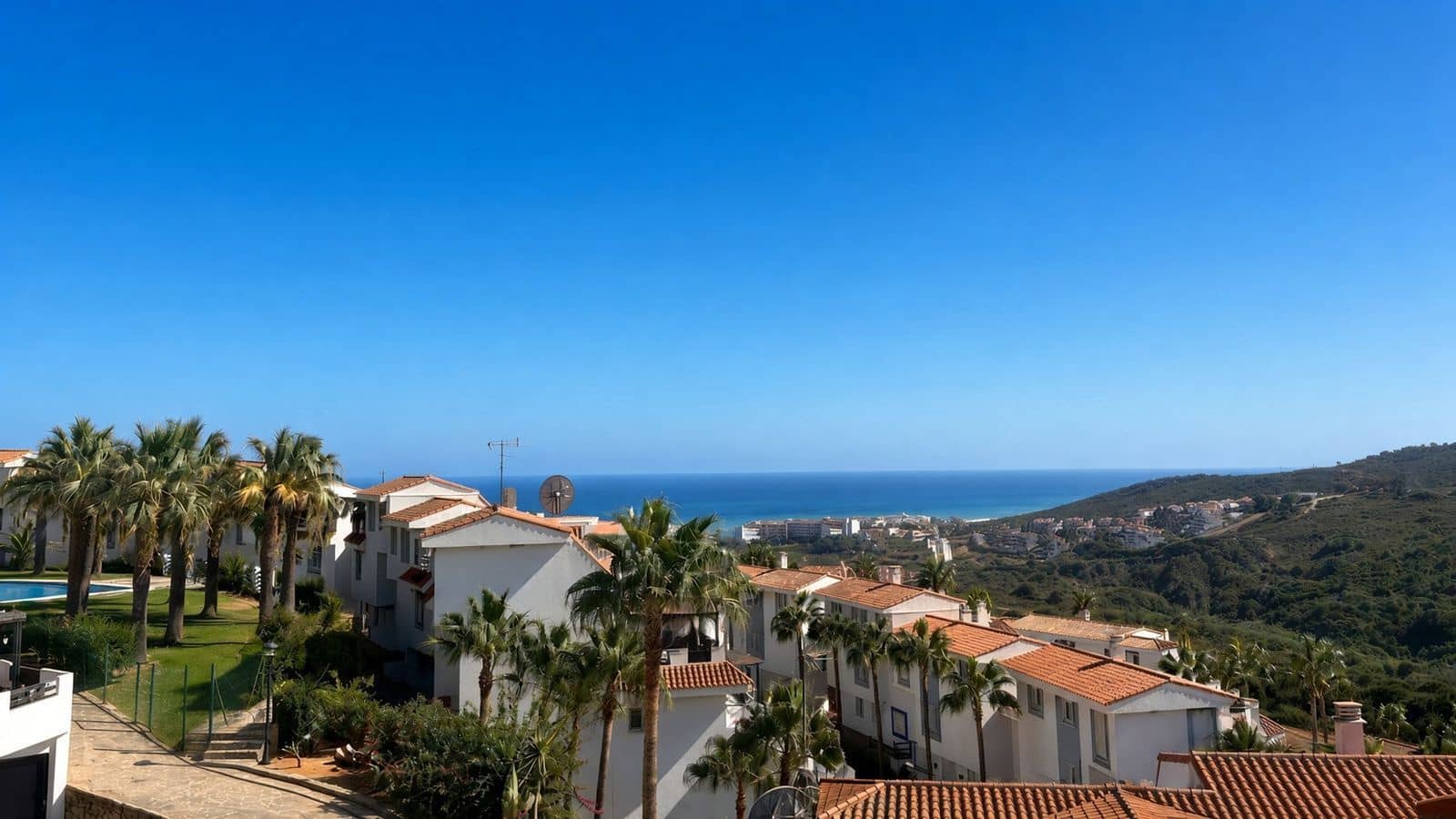 3 soverom Leilighet til salgs i La Duquesa / Puerto de la Duquesa - € 320 000 (Ref: 10097904)