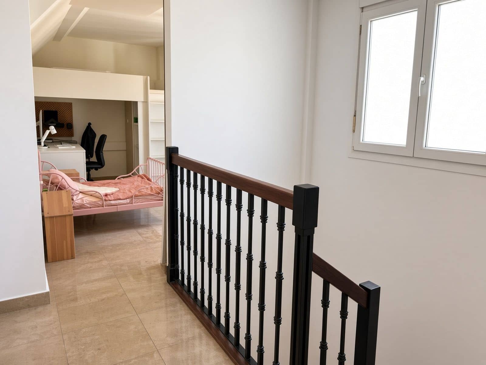 3 soverom Leilighet til salgs i La Duquesa / Puerto de la Duquesa - € 320 000 (Ref: 10097904)