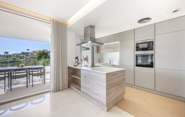 3 sypialnia Penthouse na sprzedaż w Benahavís - 1 050 000 € (Ref: 10097906)
