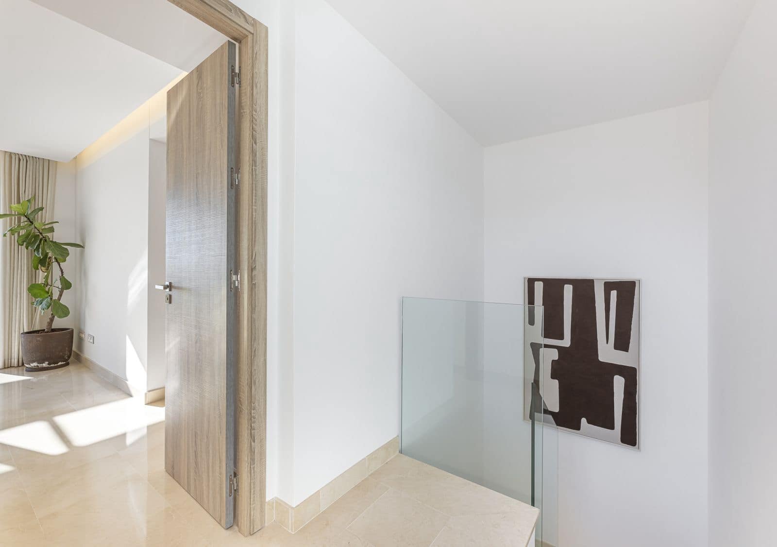3 sypialnia Penthouse na sprzedaż w Benahavis - 1 050 000 € (Ref: 10097906)