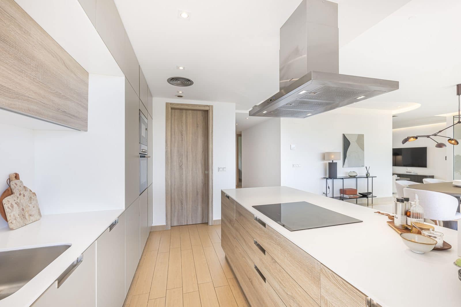 3 sypialnia Penthouse na sprzedaż w Benahavis - 1 050 000 € (Ref: 10097906)