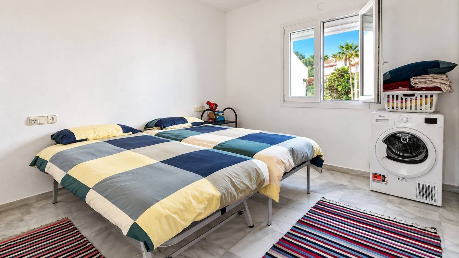 2 sypialnia Penthouse na sprzedaż w La Duquesa / Puerto de la Duquesa - 260 000 € (Ref: 10097907)
