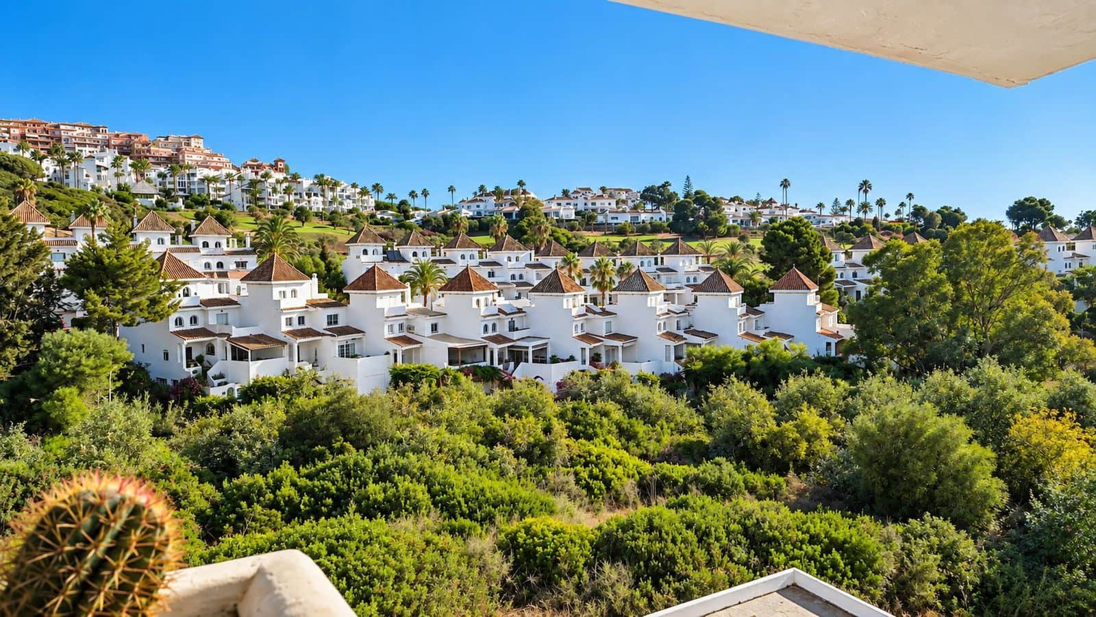 2 sypialnia Penthouse na sprzedaż w La Duquesa / Puerto de la Duquesa - 260 000 € (Ref: 10097907)