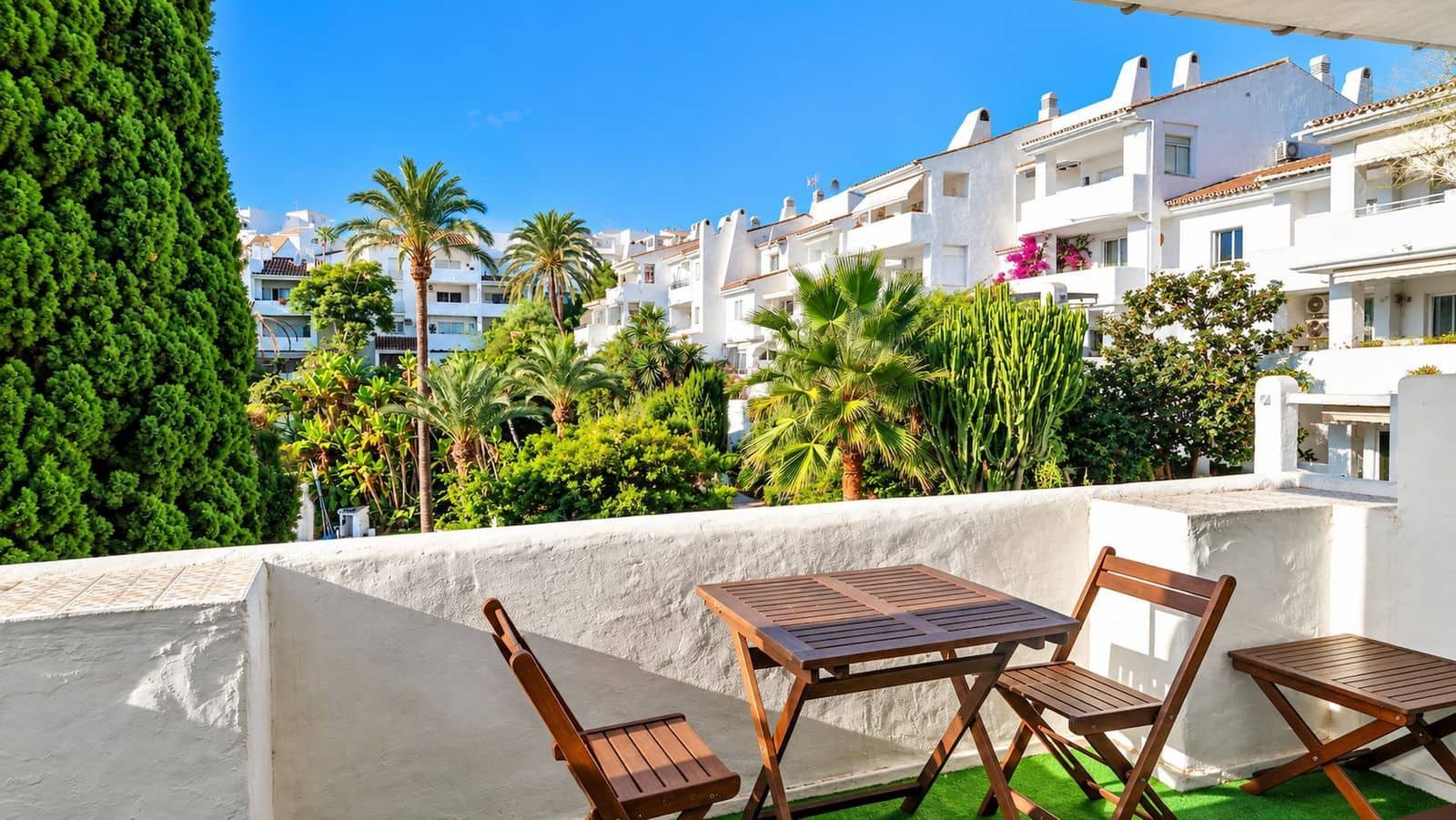 2 sypialnia Penthouse na sprzedaż w La Duquesa / Puerto de la Duquesa - 260 000 € (Ref: 10097907)