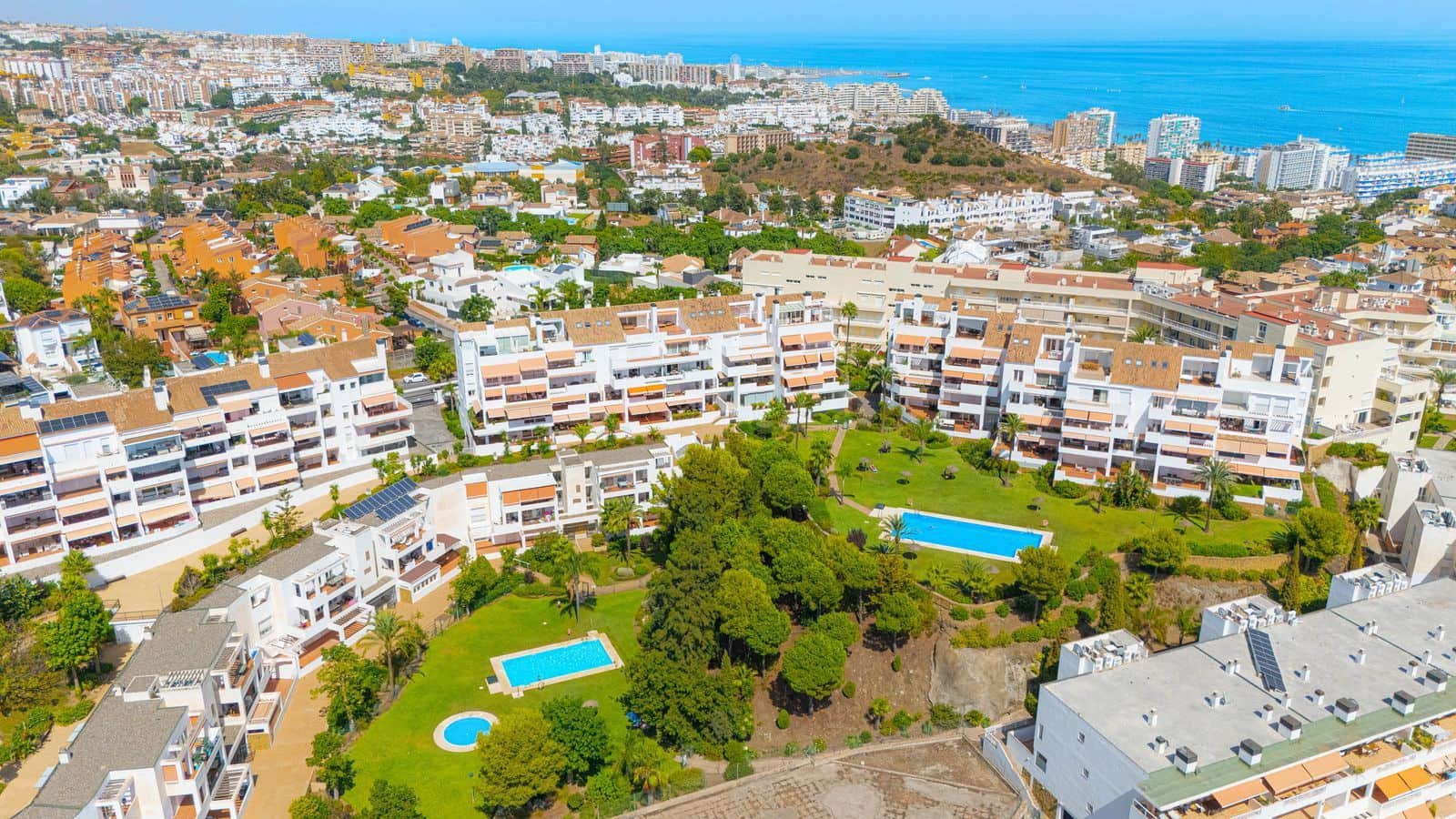 3 makuuhuone Kattohuoneisto myytävänä paikassa Torrequebrada - 995 000 € (Ref: 10097908)