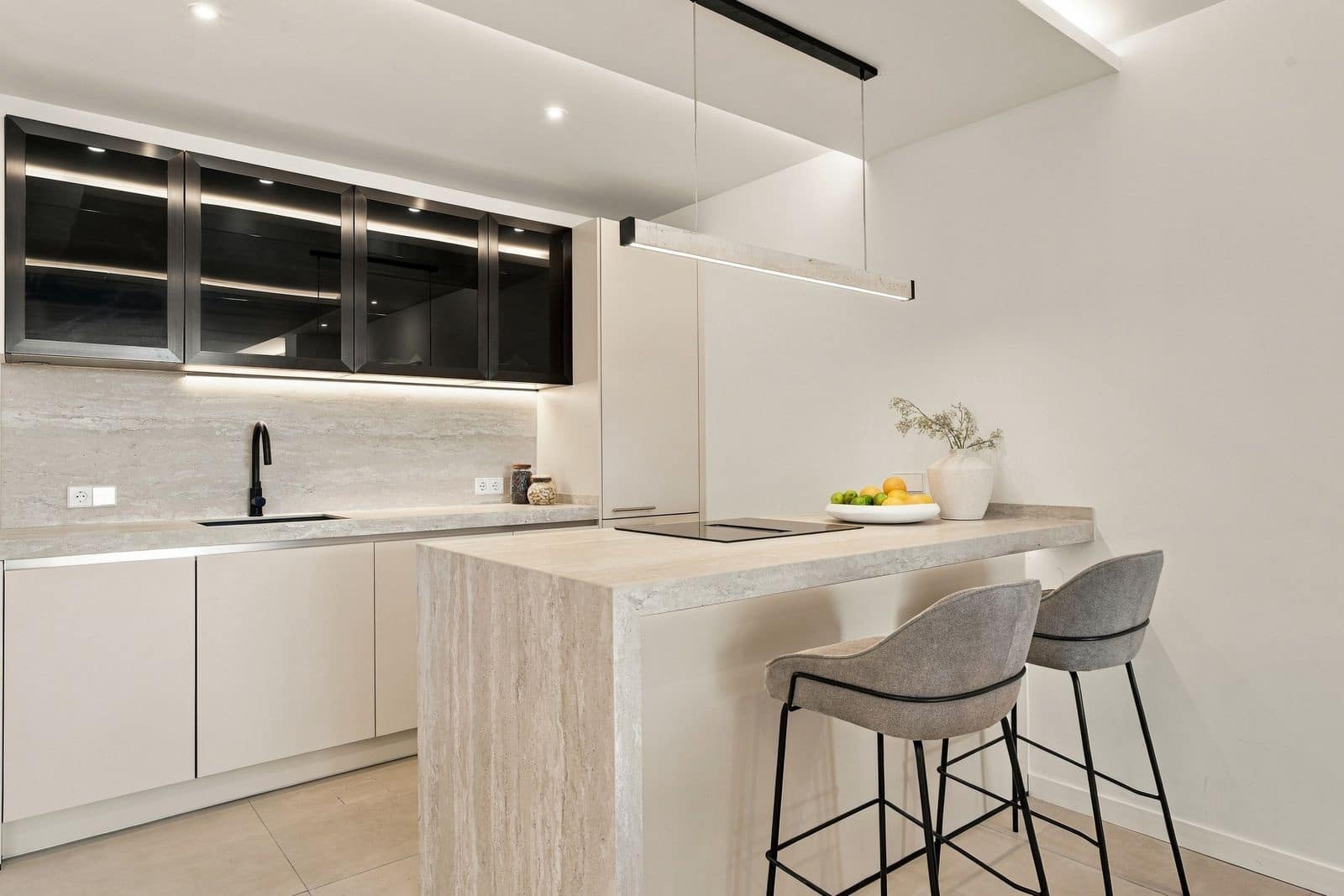 3 makuuhuone Kattohuoneisto myytävänä paikassa Nueva Andalucia - 1 497 000 € (Ref: 10097910)