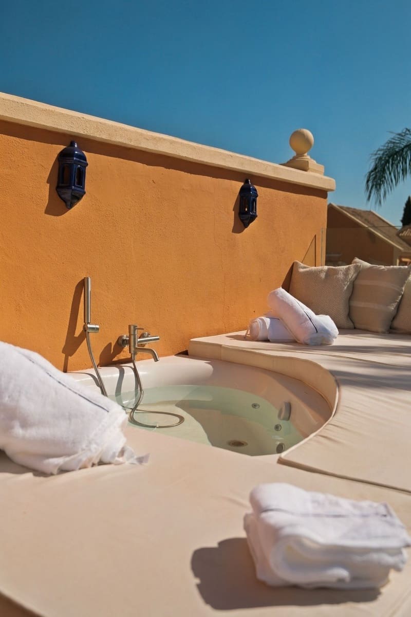 3 makuuhuone Kattohuoneisto myytävänä paikassa Nueva Andalucia - 1 497 000 € (Ref: 10097910)