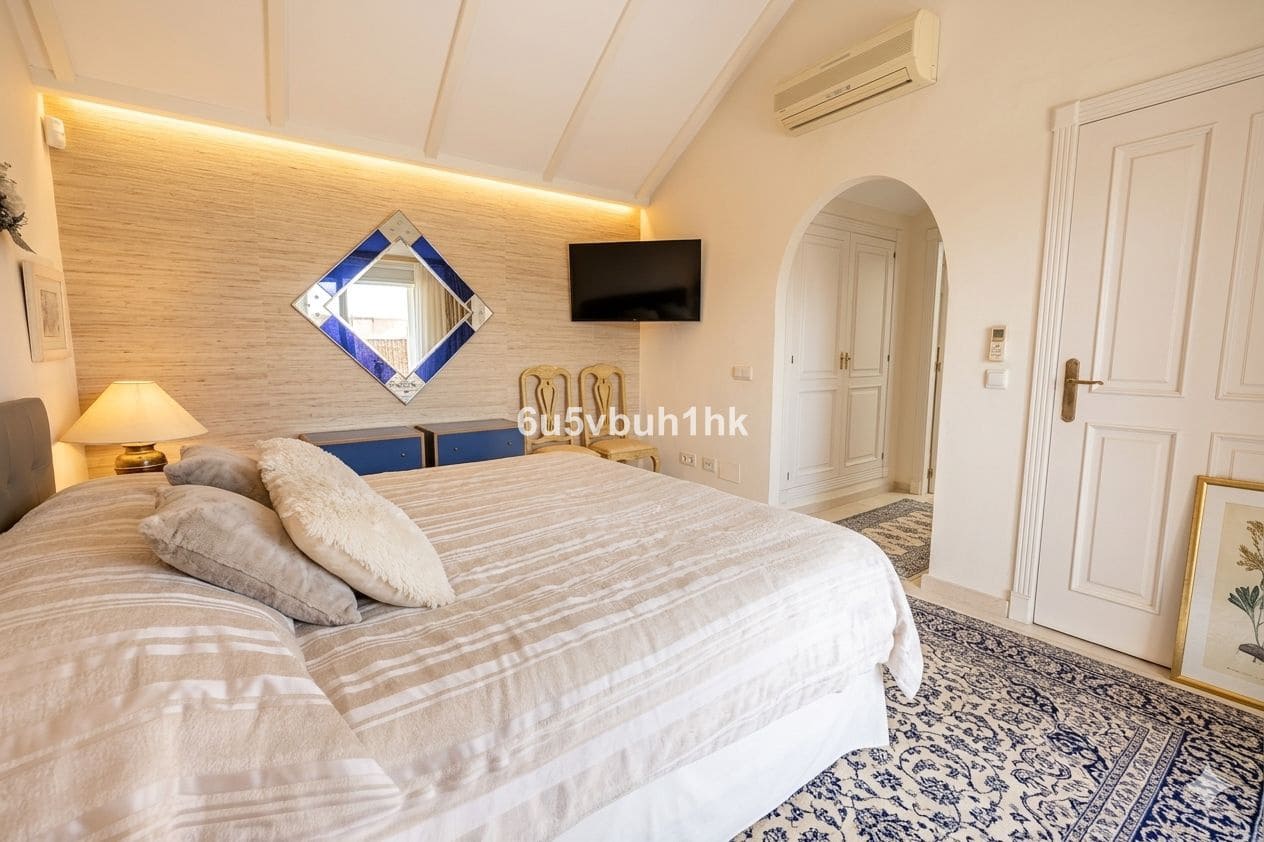 3 sovrum Takvåning till salu i Marbella - 1 100 000 € (Ref: 10097915)