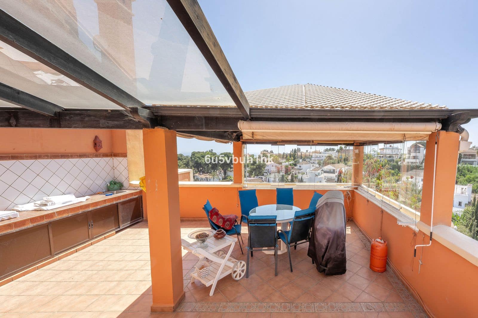 3 sovrum Takvåning till salu i Marbella - 1 100 000 € (Ref: 10097915)