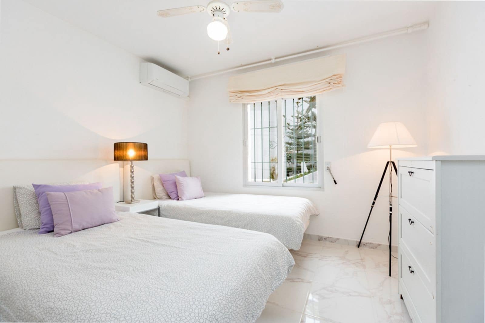 2 chambre Penthouse à vendre à Puerto Banus - 945 000 € (Ref: 10097916)