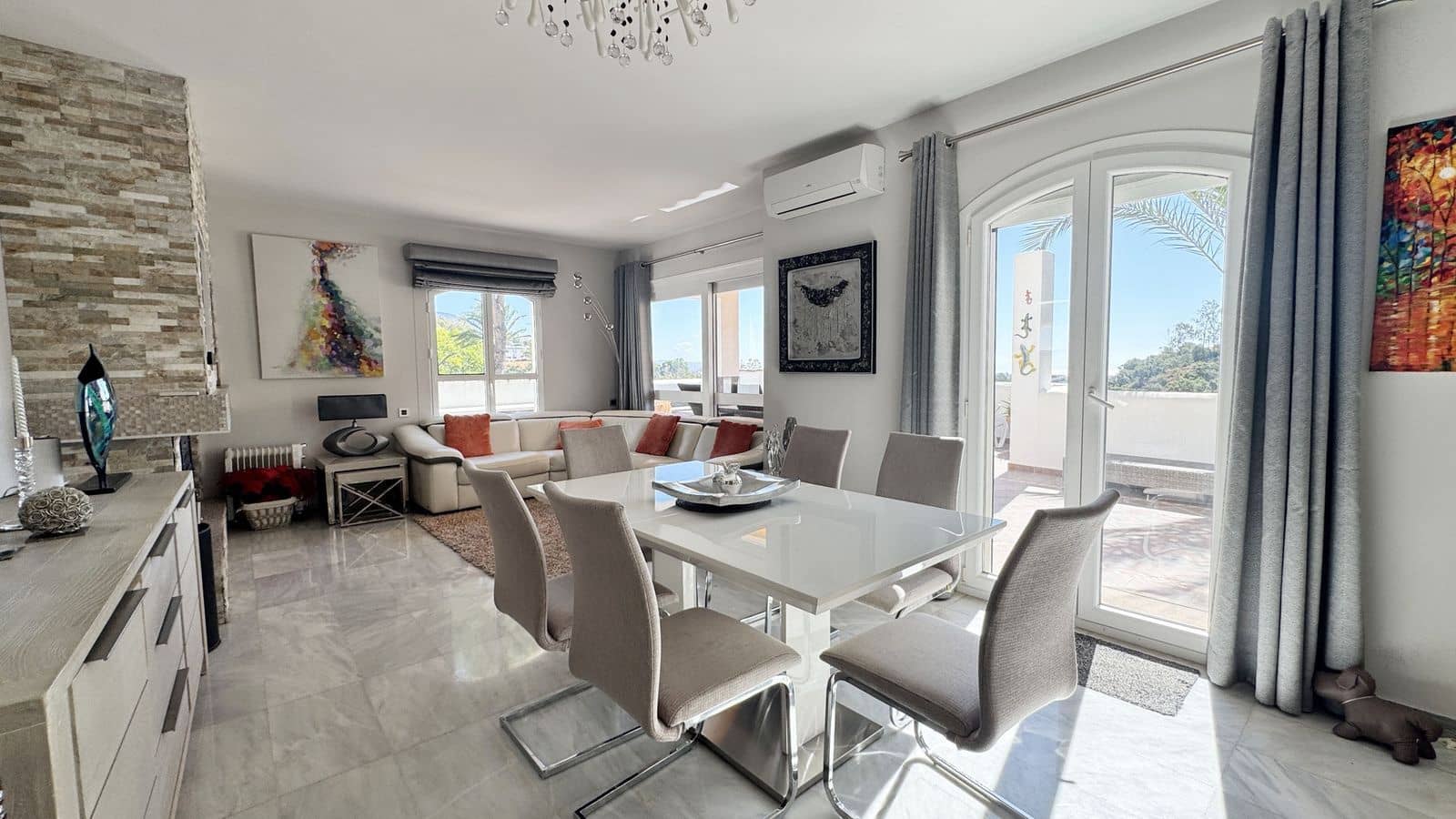 4 slaapkamer Penthouse te koop in Benahavis - € 695.000 (Ref: 10097918)