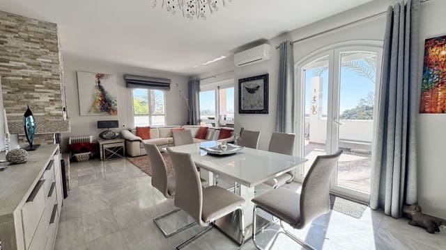 4 slaapkamer Penthouse te koop in Benahavís - € 695.000 (Ref: 10097918)